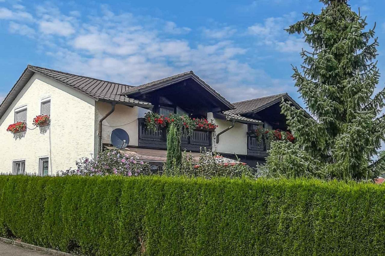 Ferienwohnungen Am Hasenweg Ruhstorf an der Rott Exterior foto